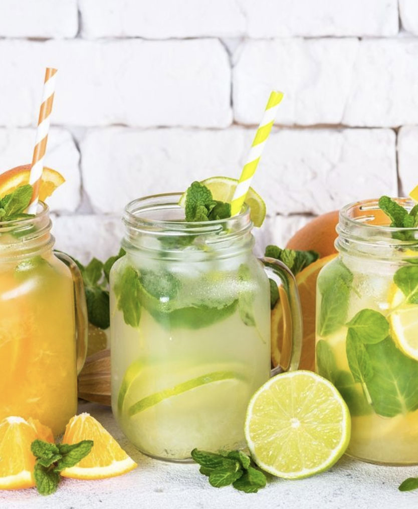 Wonder Juice 100% organic cold-pressed juice Wonder Lemon mason jar Instagram image