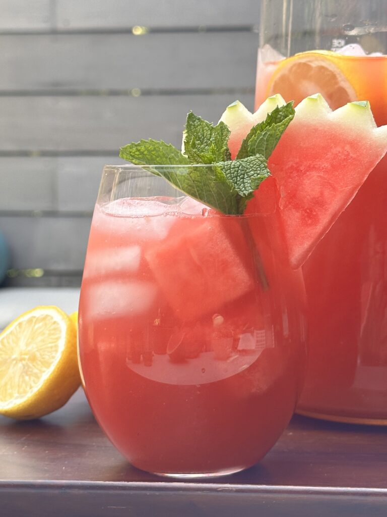 Wonder Melon 100% organic cold-pressed juice watermelon mocktail recipe image